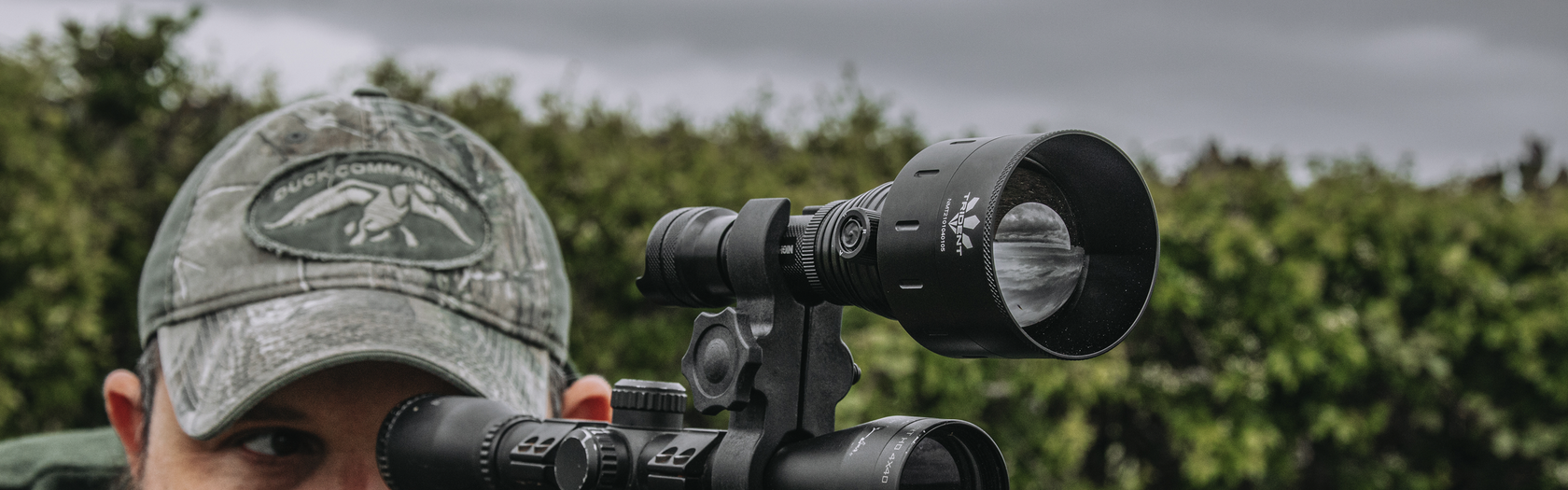 Night Master Trident Hunting Light on Scope with Tom Sykes