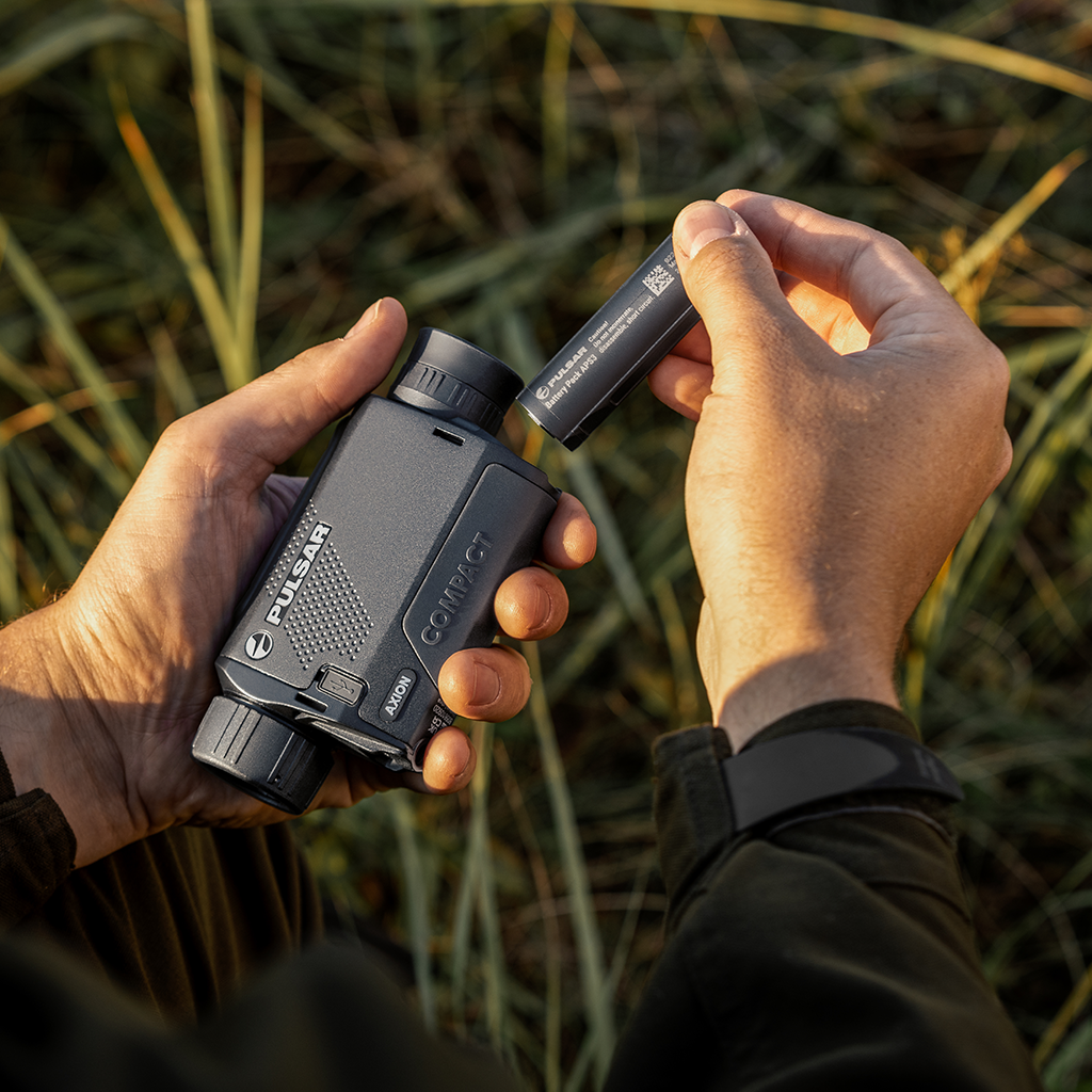 Lifestyle image of Pulsar Axion Compact XG35 40mK Thermal Imaging Monocular